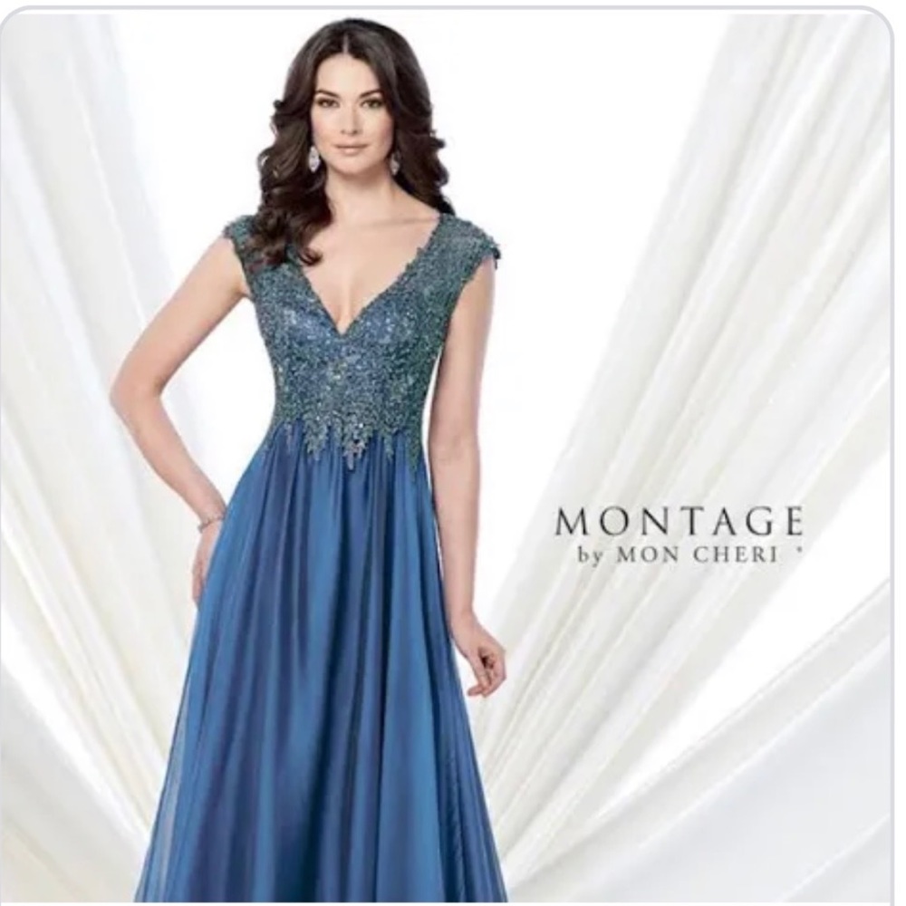 Stunning mother of the bride navy blue silver beaded detail formal gown size 14